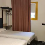 Welcomotel Aeroport 3* بوفيه