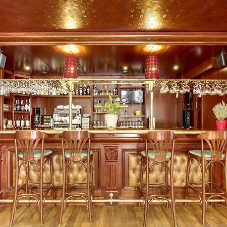 Welcomotel Aeroport 3*