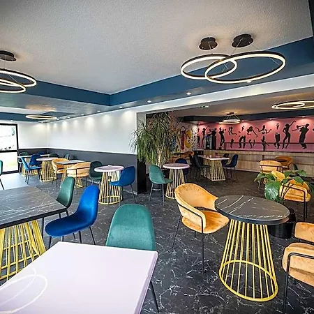 Welcomotel Aéroport 3*
