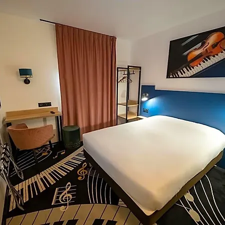 Welcomotel Aéroport 3*