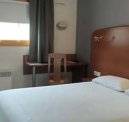 Hotel Welcomotel Aéroport