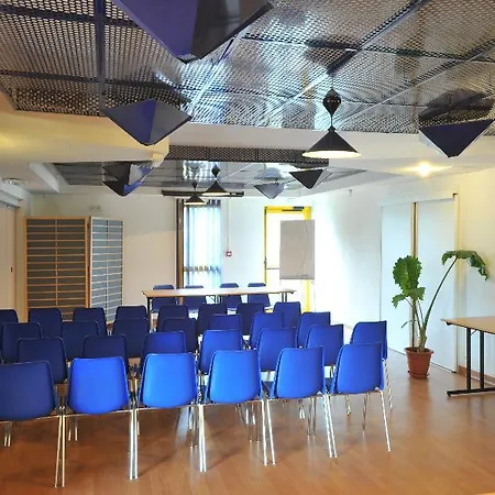 Hotel Welcomotel Aéroport 3*