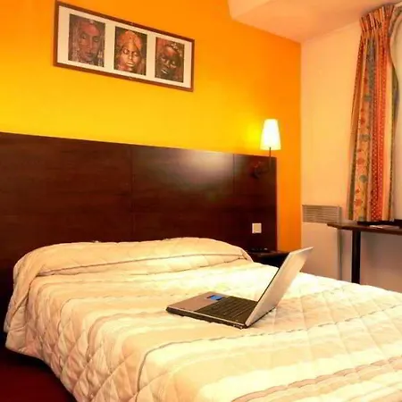 Welcomotel Aeroport 3* 博韦