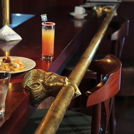 Welcomotel Aeroport Szálloda Beauvais